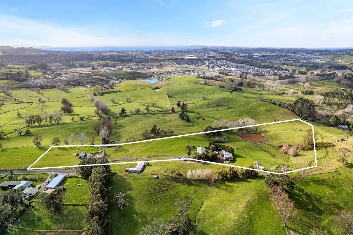 107 Cemetery Road, Wainui